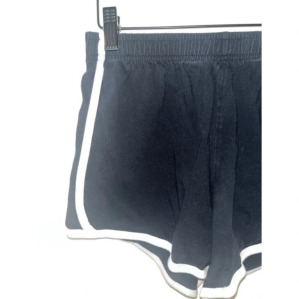 Nike Kids Black Athletic Shorts White Trim Elastic Waist‎ Drawstring